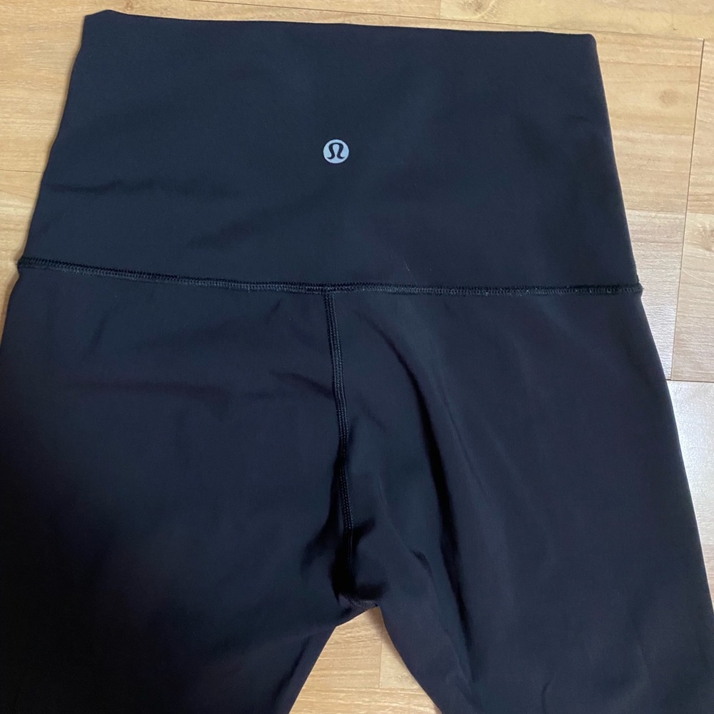 Lululemmon leggings